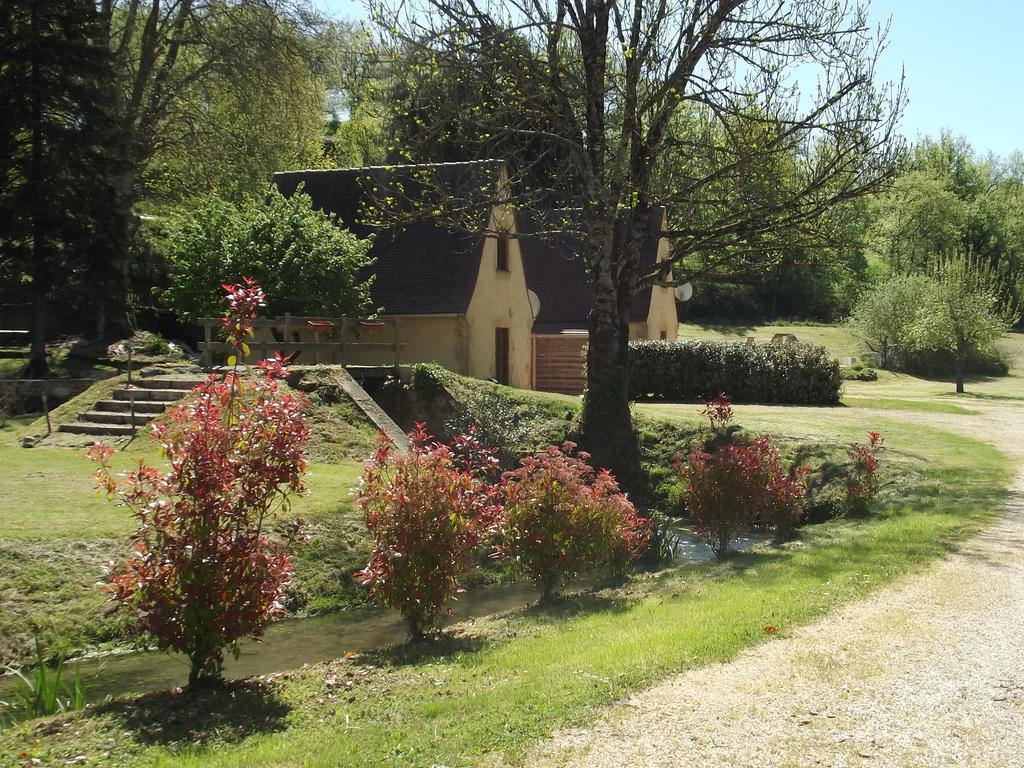Вілла Le Moulin Aux Ans Archignac Екстер'єр фото