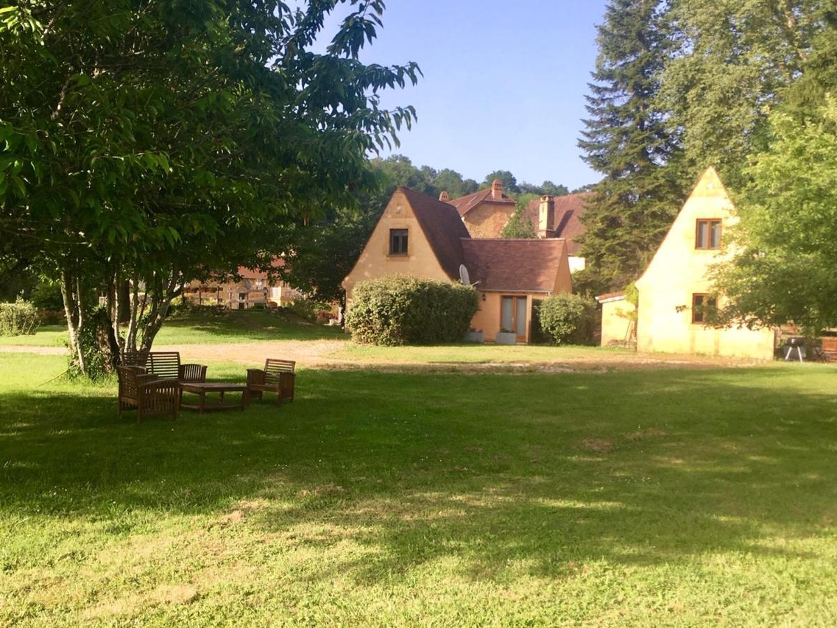 Вілла Le Moulin Aux Ans Archignac Екстер'єр фото